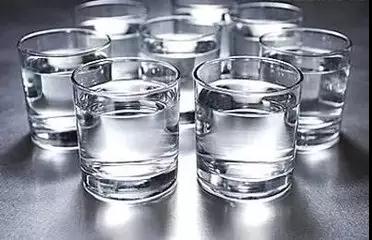 關于喝水.jpg